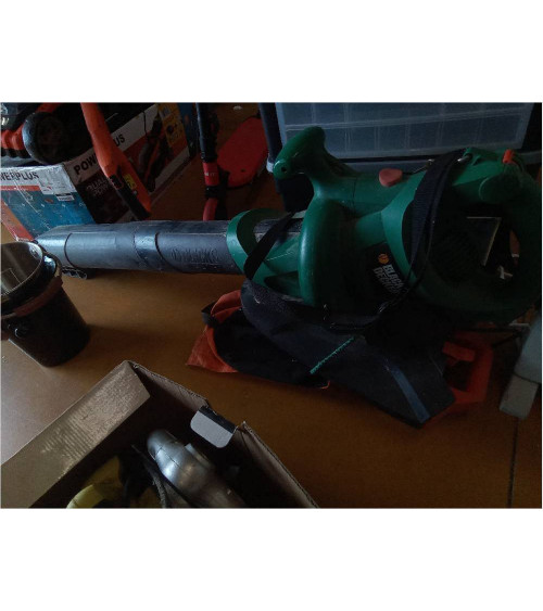ASPIRATEUR A FEUILLES