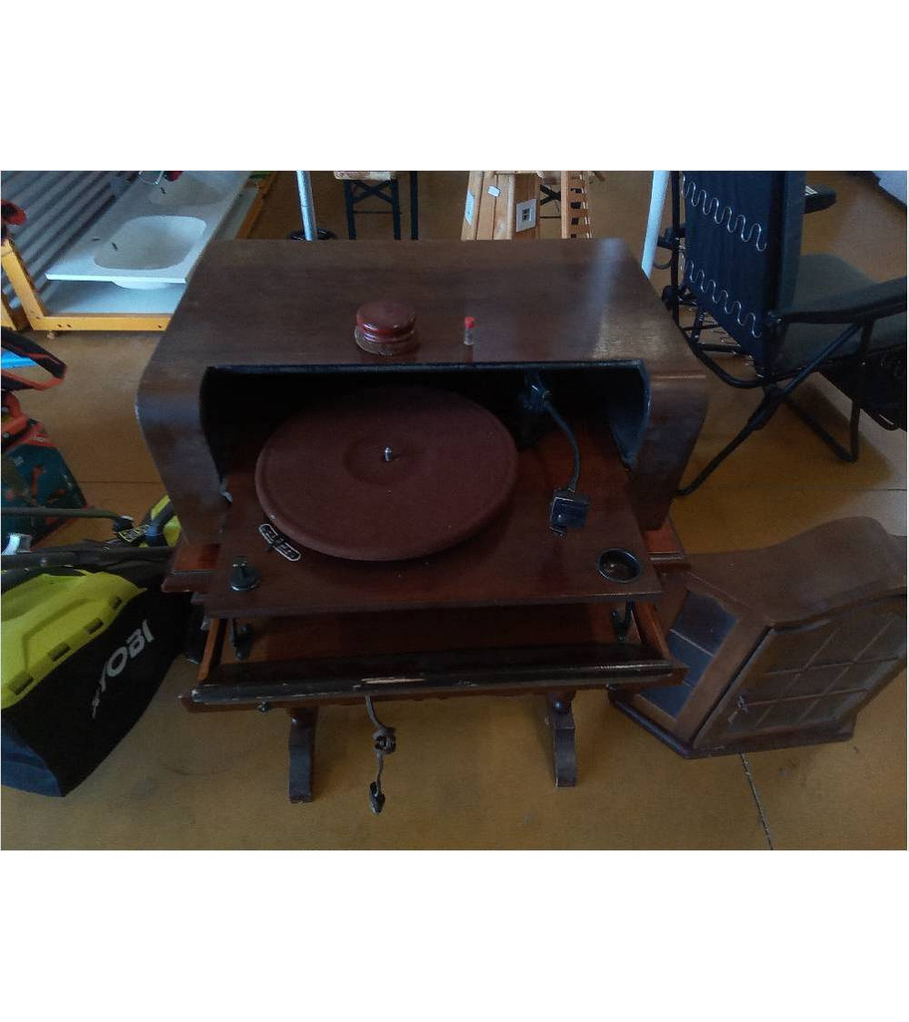 TOURNE DISQUE