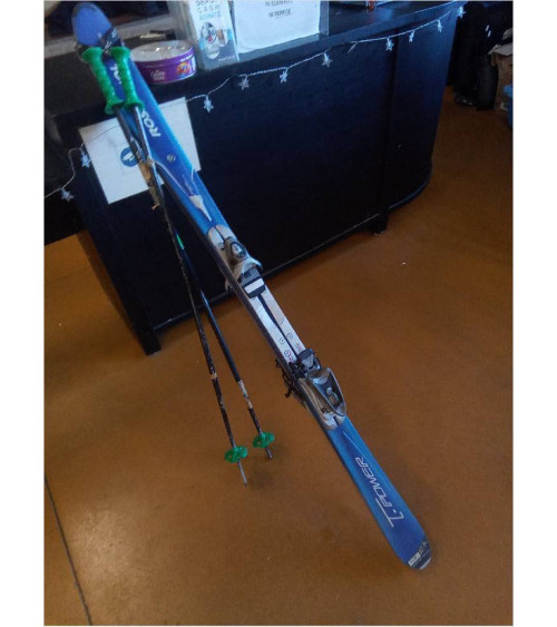 SKIS BATON