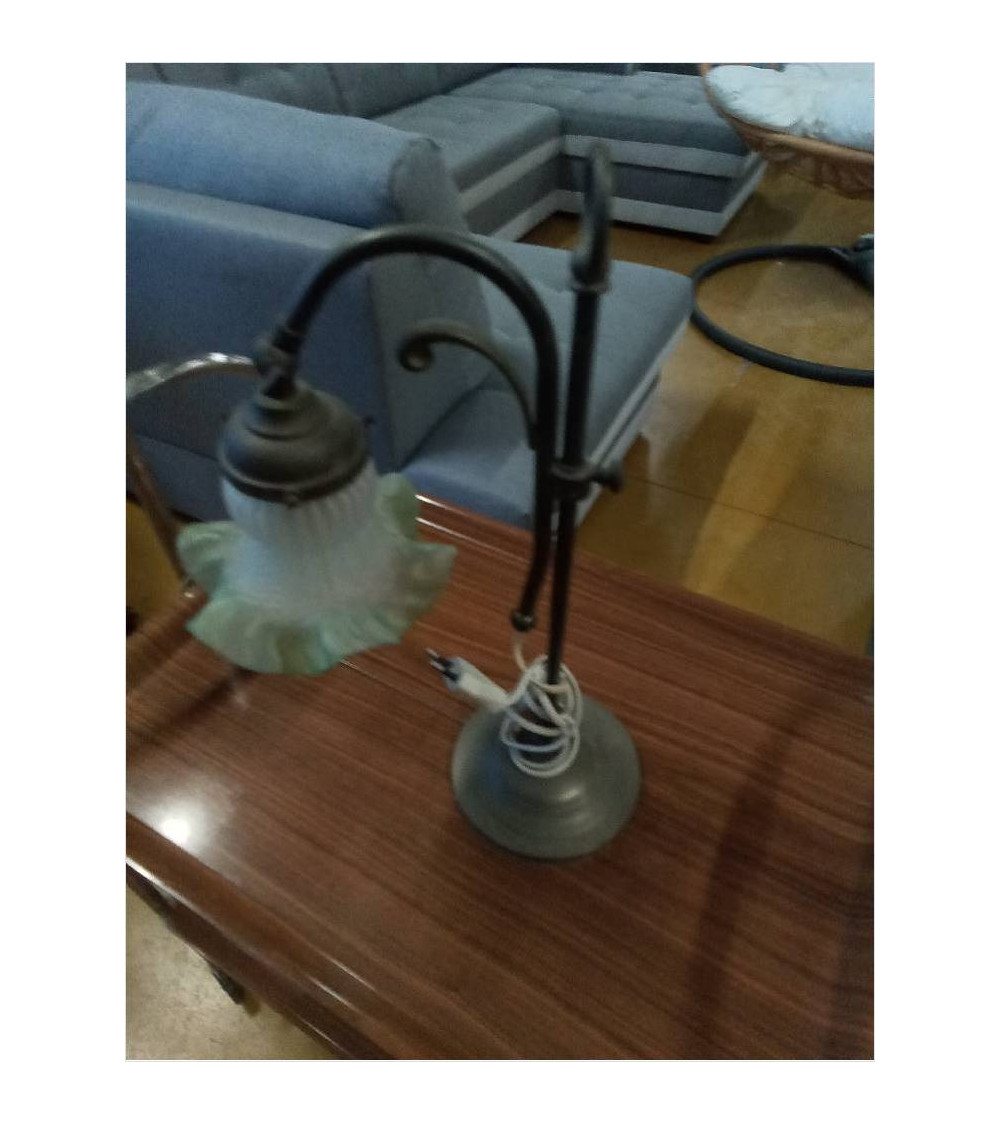LAMPE A POSER