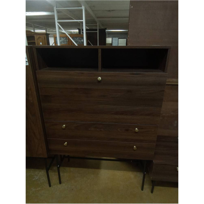 SECRETAIRE LODGE
