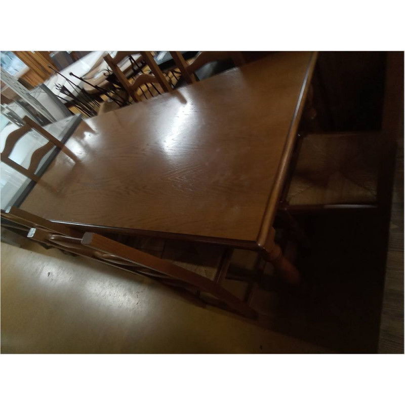 TABLE ALLONGES