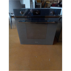 FOUR ENCASTRABLE SMEG