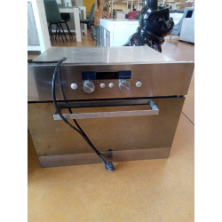 FOUR MICRO-ONDES 