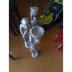 STATUETTE