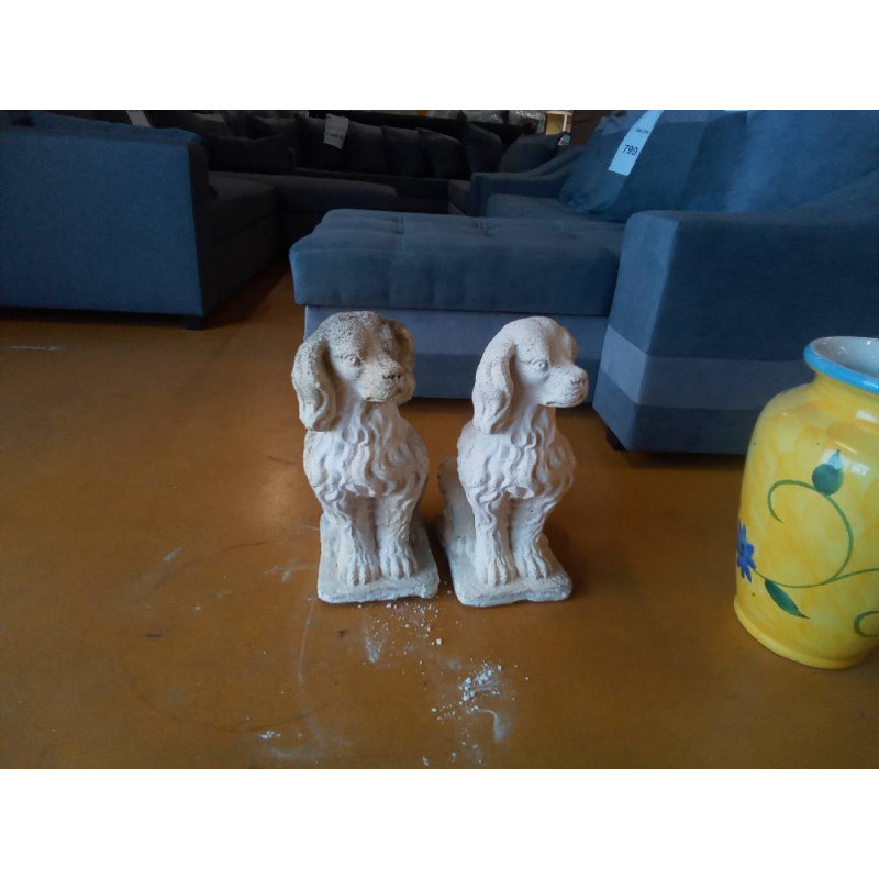 STATUE CHIEN