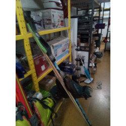 PAIRE DE SKIS CHAUSSURES 46...