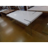 TABLE LAQUE BLANC PIED VERRE