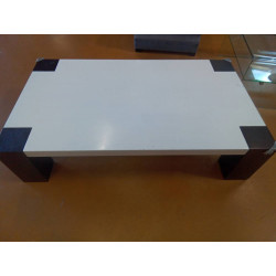 TABLE BASSE