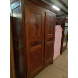 ARMOIRE