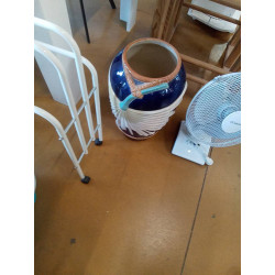 CACHE POT