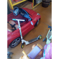 TROTTINETTE 