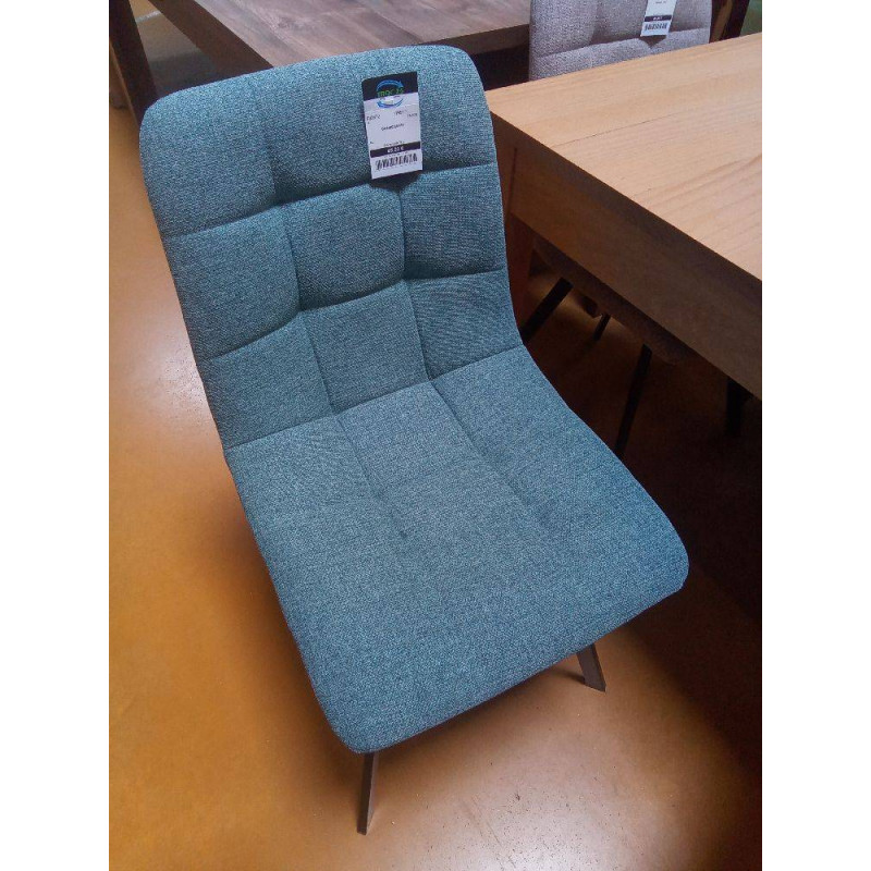 CHAISE EMMY
