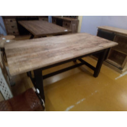 TABLE CARLTON 180
