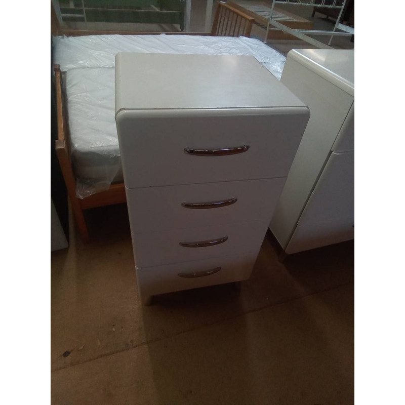 COMMODE ETROITE