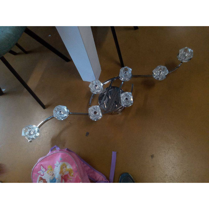 LUSTRE ET TELECOMMANDE ET ACC