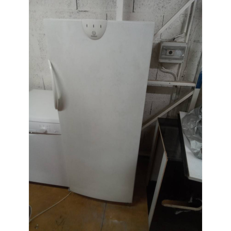 CONGELATEUR INDESIT