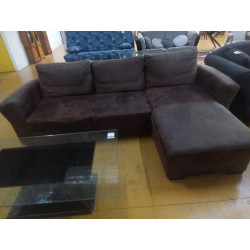 SALON D ANGLE DROIT...