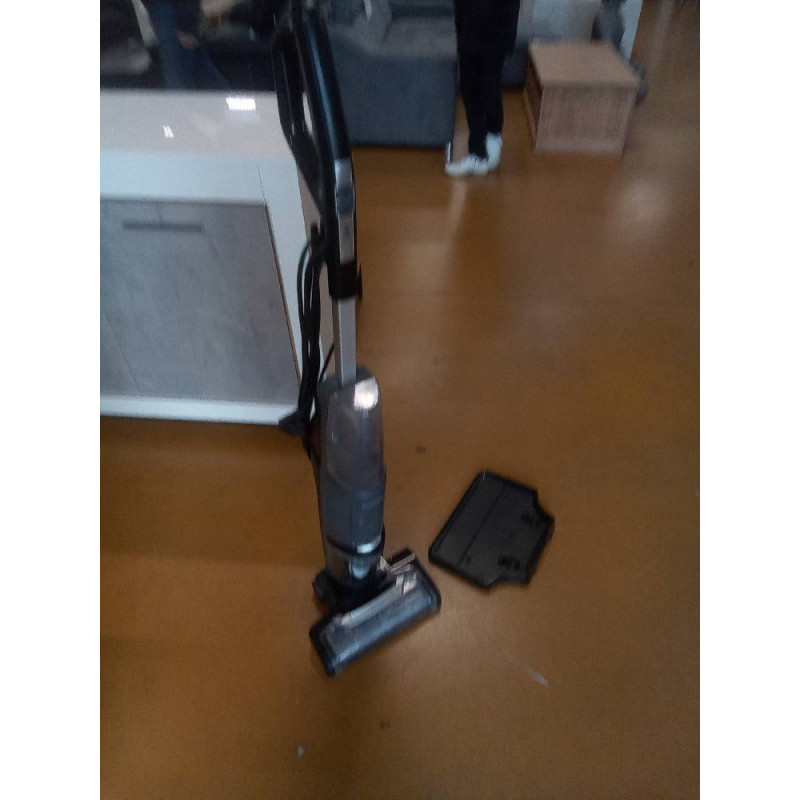 NETTOYEUR ASPIRATEUR