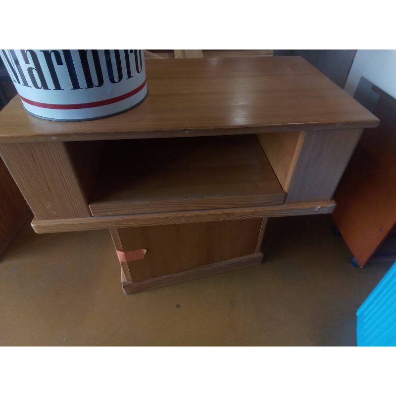 MEUBLE TÉLÉ 