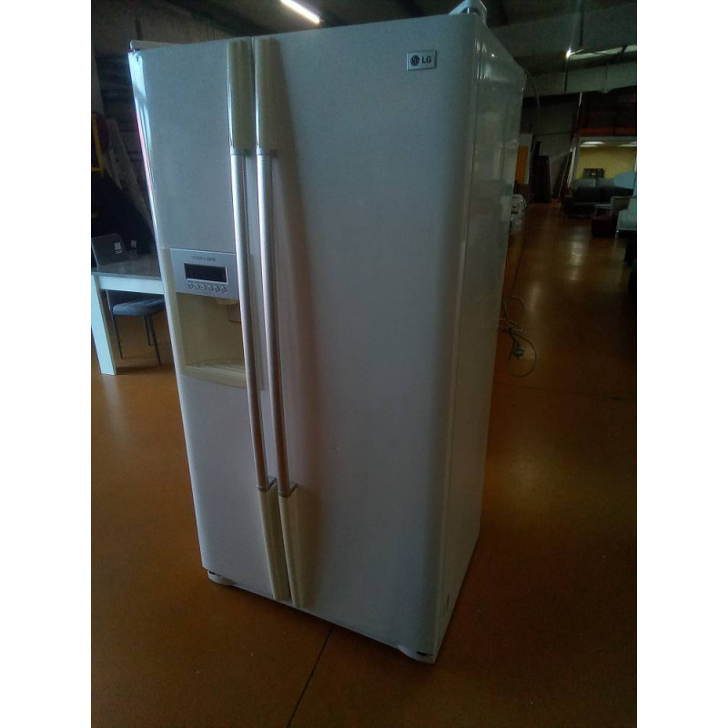 REFRIGERATEUR AMÉRICAIN 