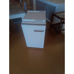 RANGE BOUTEILLE METAL