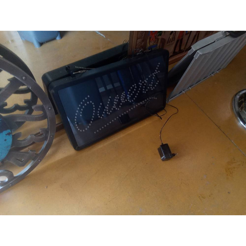 DECORATION LUMINEUSE OUVERT