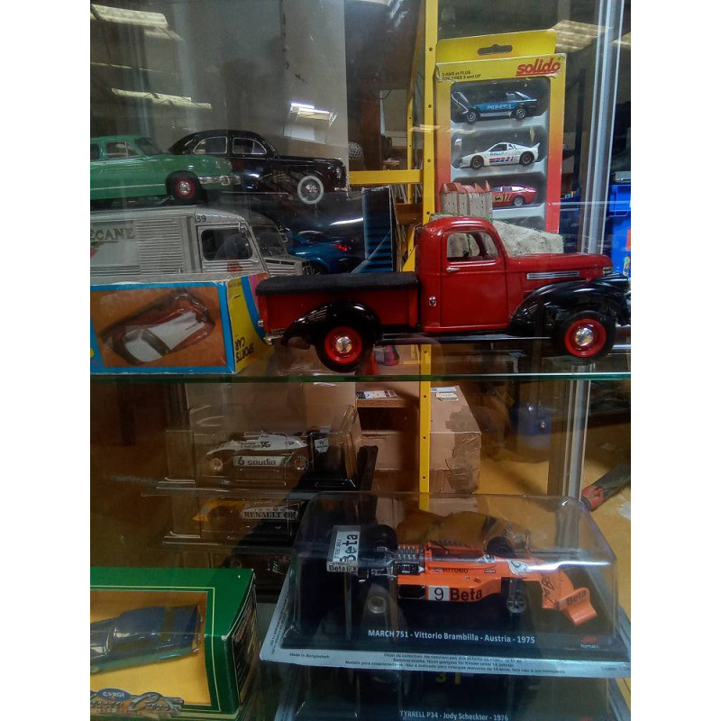 VOITURE MINIATURE L\'UNITE GM
