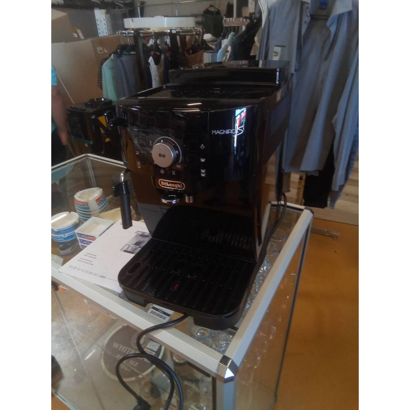 DELONGHI MAGNIFICAS DELONGHI