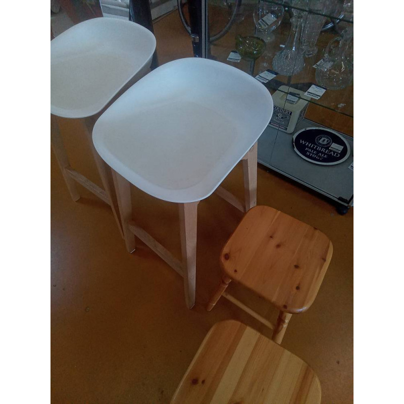 TABOURET DE BAR