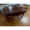 TABLE A VOLETS