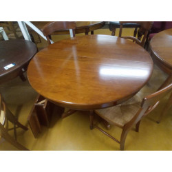 TABLE RONDE