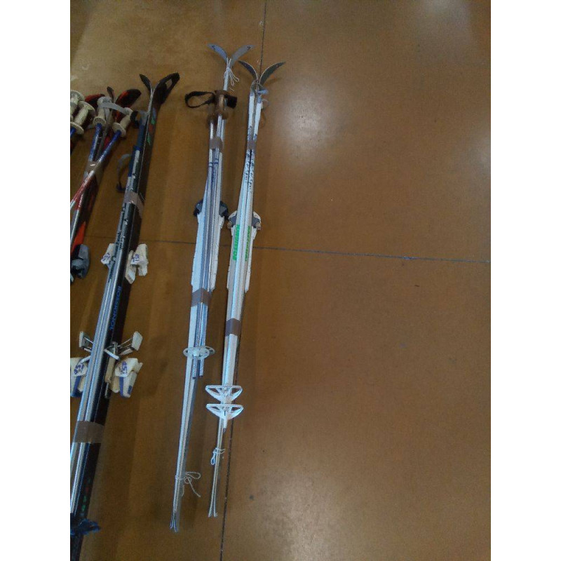 SKI BATONS