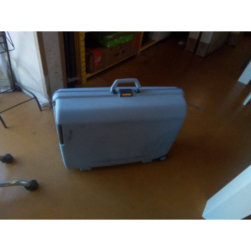 VALISE 17
