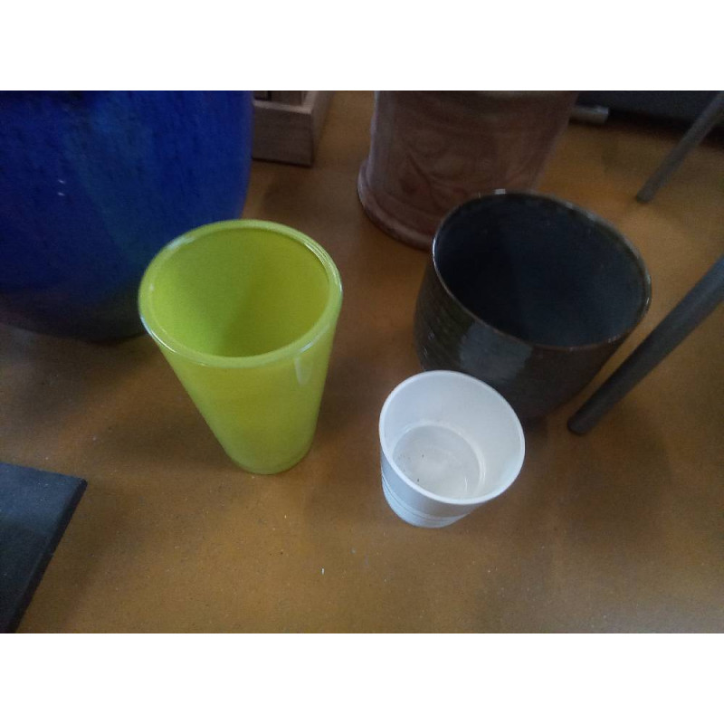 CACHE POT
