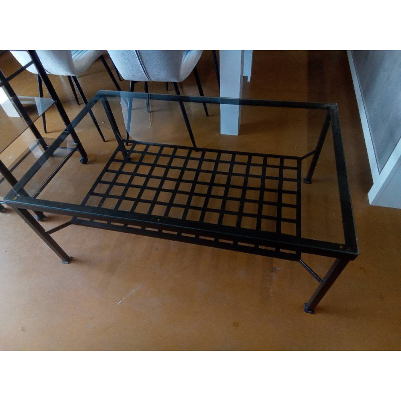 TABLE BASSE