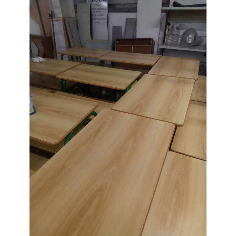 TABLE BUREAU