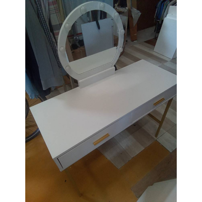 COIFFEUSE LED