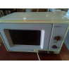 FOUR MICRO-ONDES 
