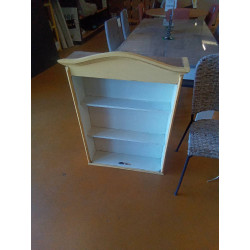 ETAGERE