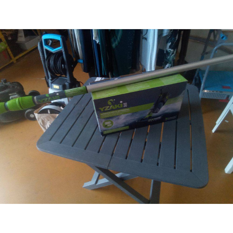 ROBOT PISCINE YZAKI 30