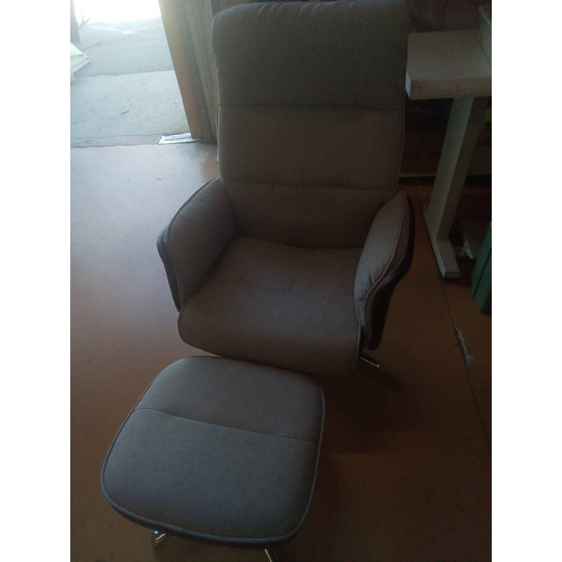 FAUTEUIL ET REPOSE PIEDS