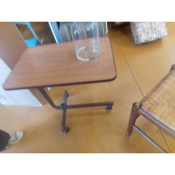 TABLE DE LIT