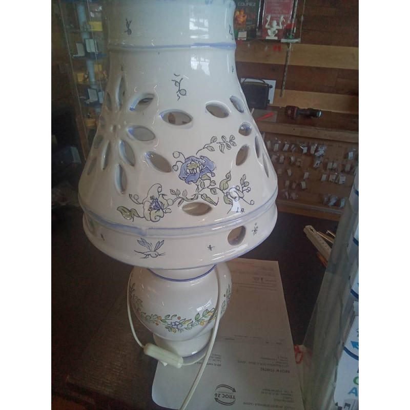 LAMPE