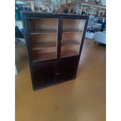 VITRINE