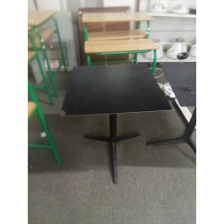 TABLE AMOVIBLE