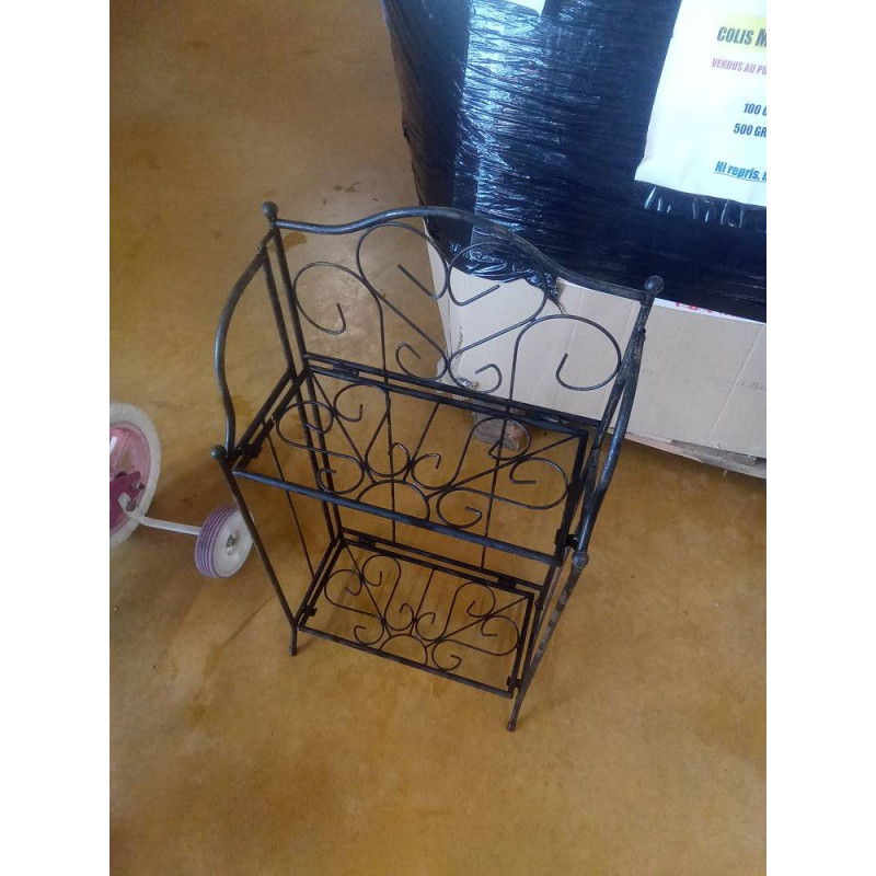 ÉTAGÈRE METAL