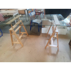 BUREAU TRÉTEAUX VERRES