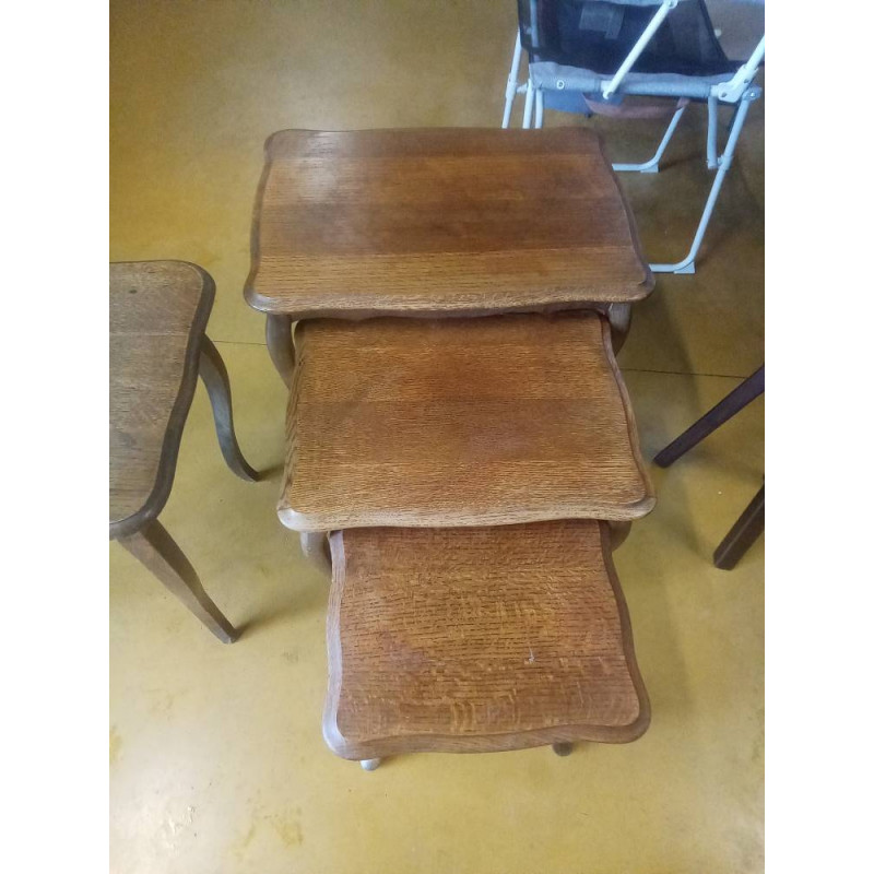 TABLES GIGOGNES 